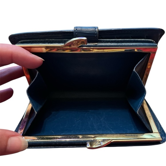 Louis Vuitton Porte Monnaie Wallet - Picture 7 of 8